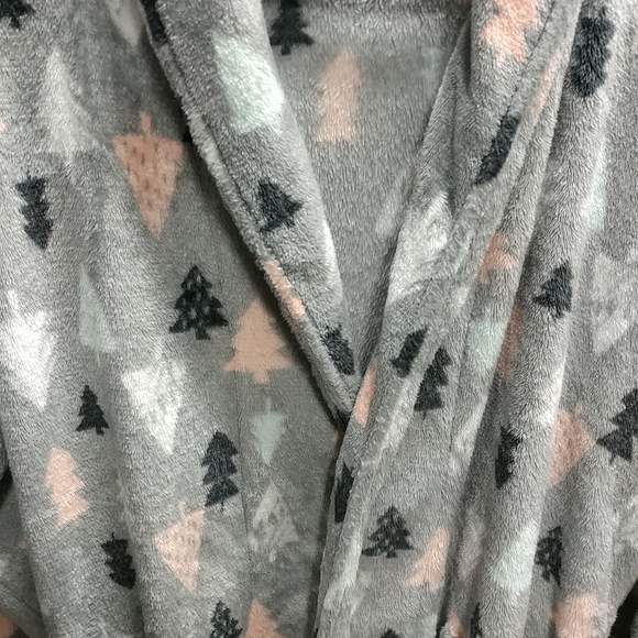Plush Robe Tree Design Ladies Small w/ Pockets Belt Gray Black Pink Green White - Picture 15 of 16